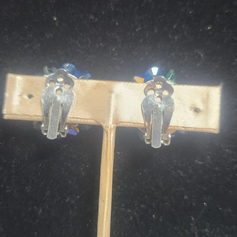 N/A vintage cluster